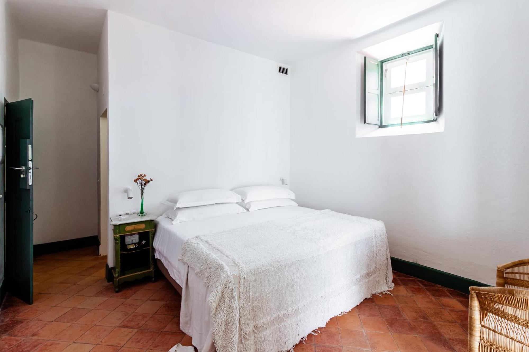 Bed and Breakfast Amada Мора Номер фото
